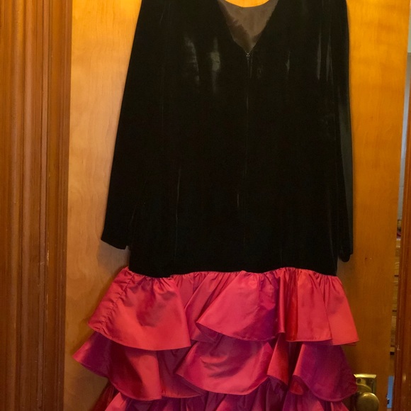 Cocktail Dress - Picture 2 of 2